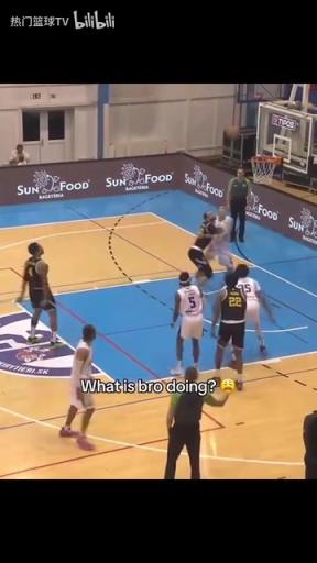 一分變兩分！這哥們得感謝5號為他成就了名場面！